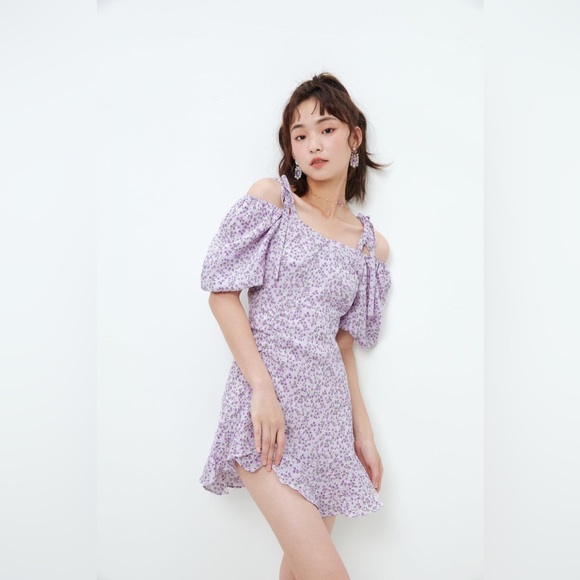 NWOT LEDiN - White floral mini dress - Picture 4 of 4